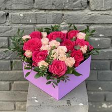 Цветочная композиция из Розы в коробке в Ленинск-Кузнецком