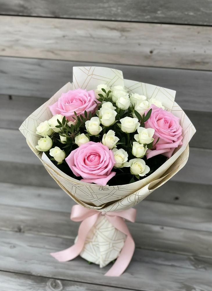 Букет цветов из: Розы в Ленинск-Кузнецком
