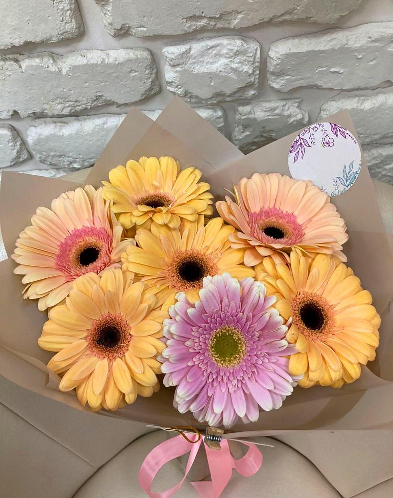 Букет цветов из: Герберы в Ленинск-Кузнецком