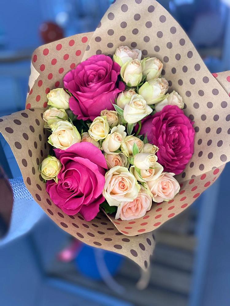 Букет цветов из: Розы в Ленинск-Кузнецком