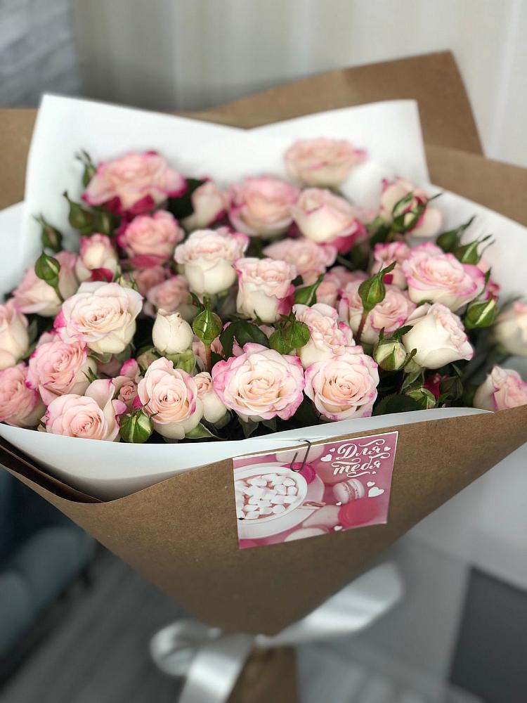 Букет цветов из: Розы в Ленинск-Кузнецком