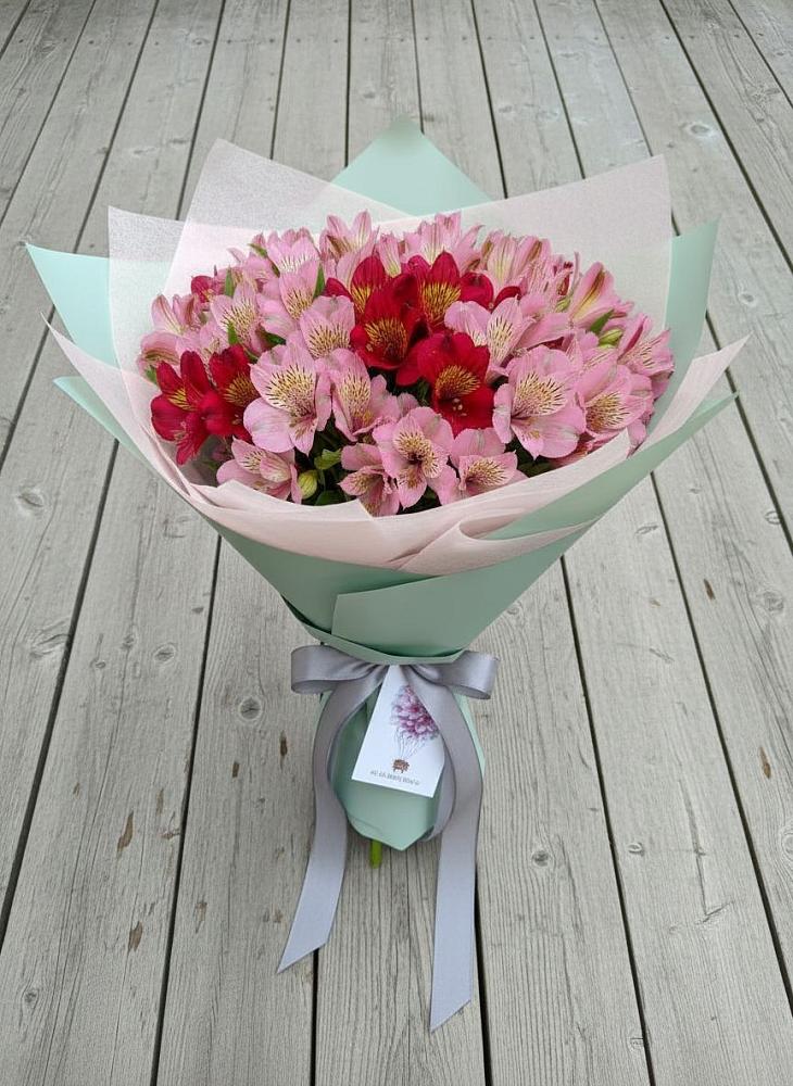 Букет цветов из: Альстромерии в Ленинск-Кузнецком