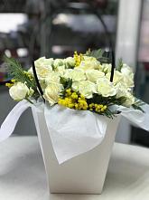 Цветочная композиция из Розы  в Ленинск-Кузнецком