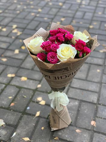 Букет цветов из: Розы в Ленинск-Кузнецком